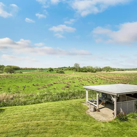 2 Bedroom Lovely In Holiday home Broager